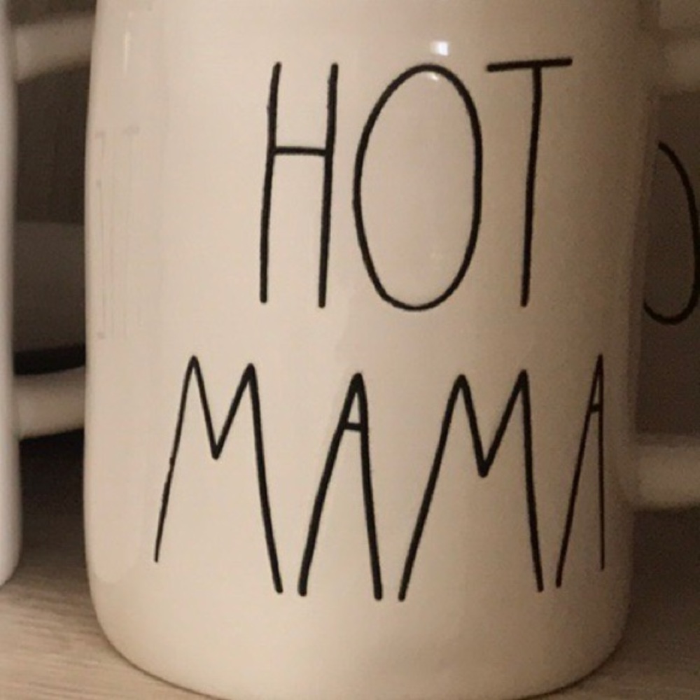 Hot mama Rae Dunn